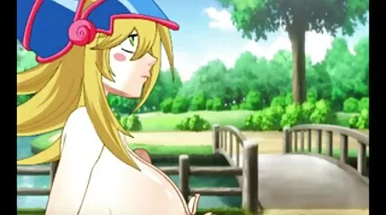 Efter vandprocedurer har pigen en stor sort pik