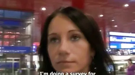 Uforskammet mand kneppede den colombianske hore hårdt i håret fisse