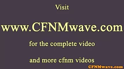 Brunetten selv ønskede at sutte og kneppe med en fyr om morgenen